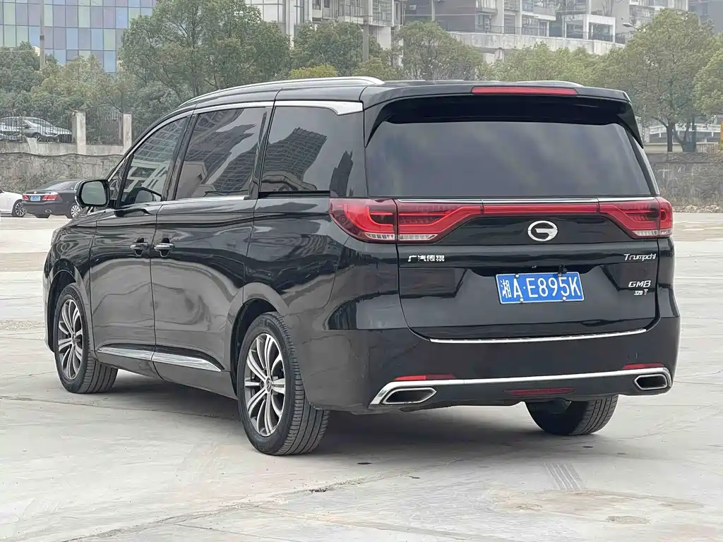 GAC TRUMPCHI M8