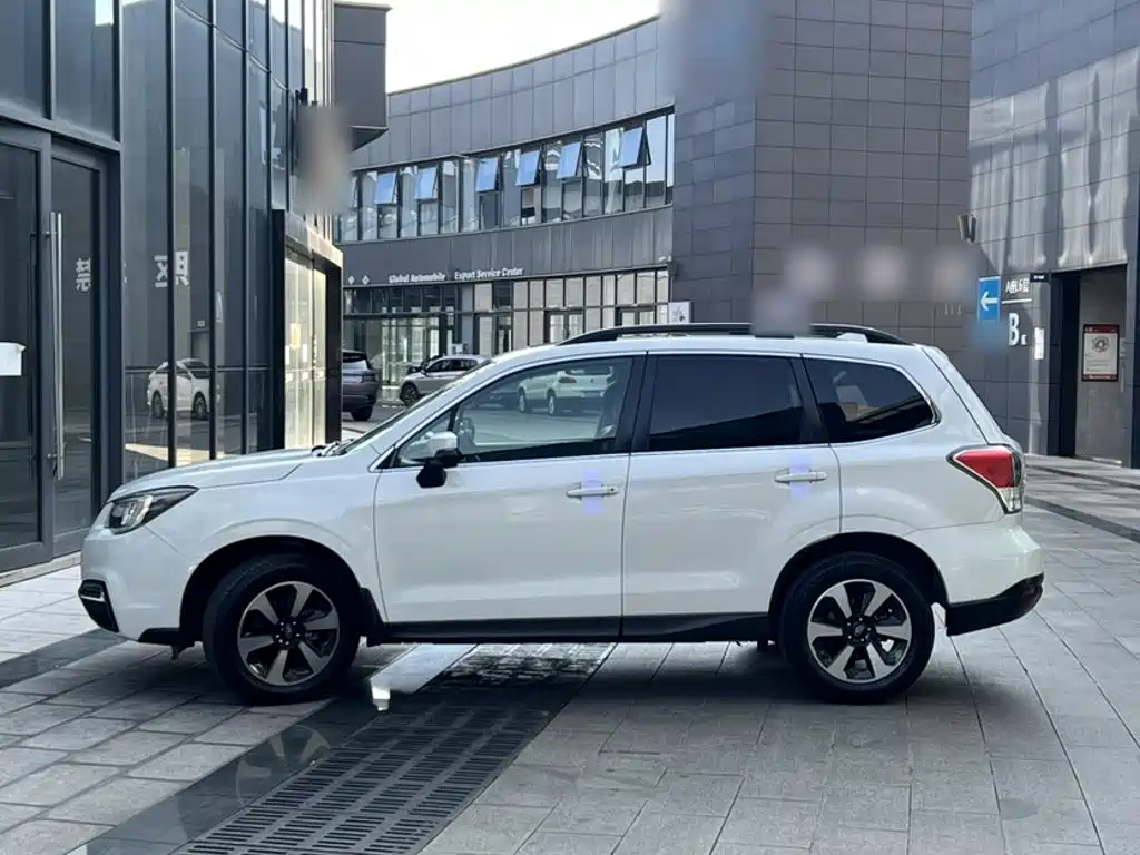 Subaru Forester — миниатюра 10
