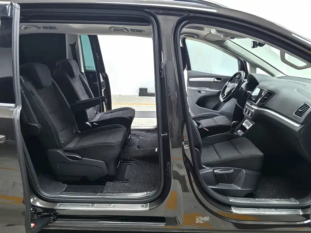 Volkswagen Sharan — миниатюра 6
