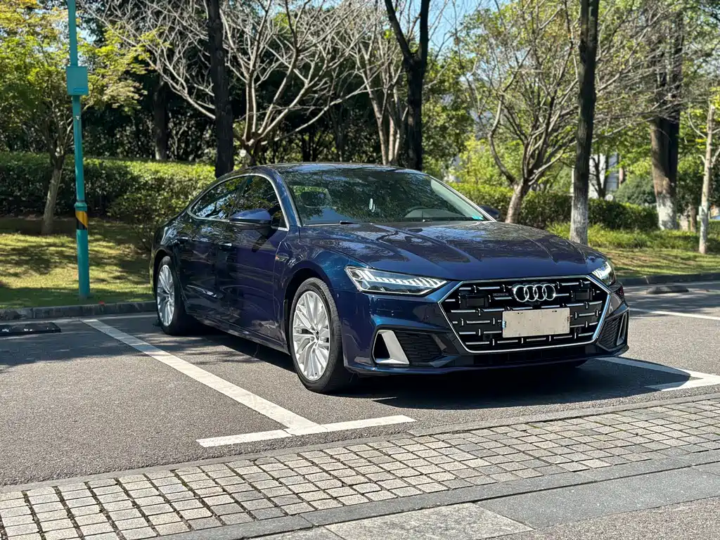 Audi A7L — миниатюра 3