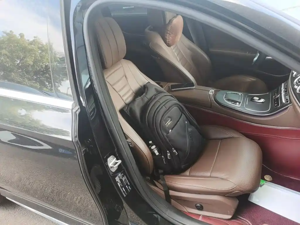 Mercedes-Benz E-Class — миниатюра 25