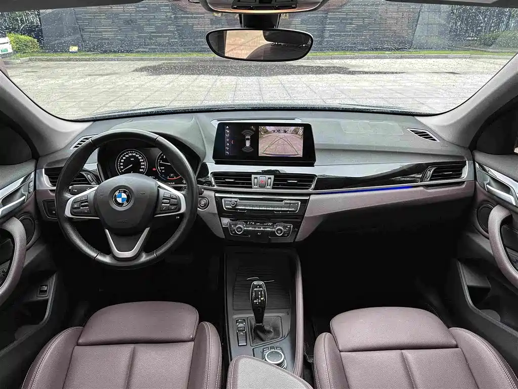 BMW X1 2020 sDrive25Li Lead