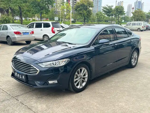 FORD MONDEO 2021