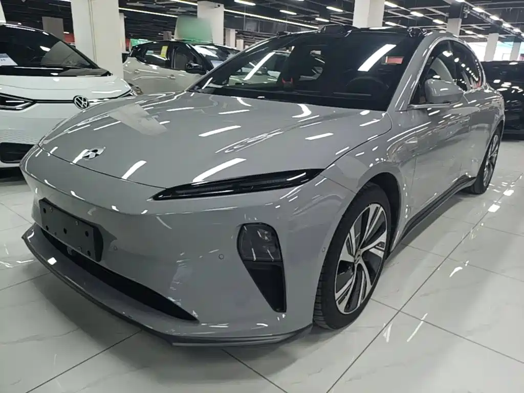 NIO ET5 — миниатюра 2