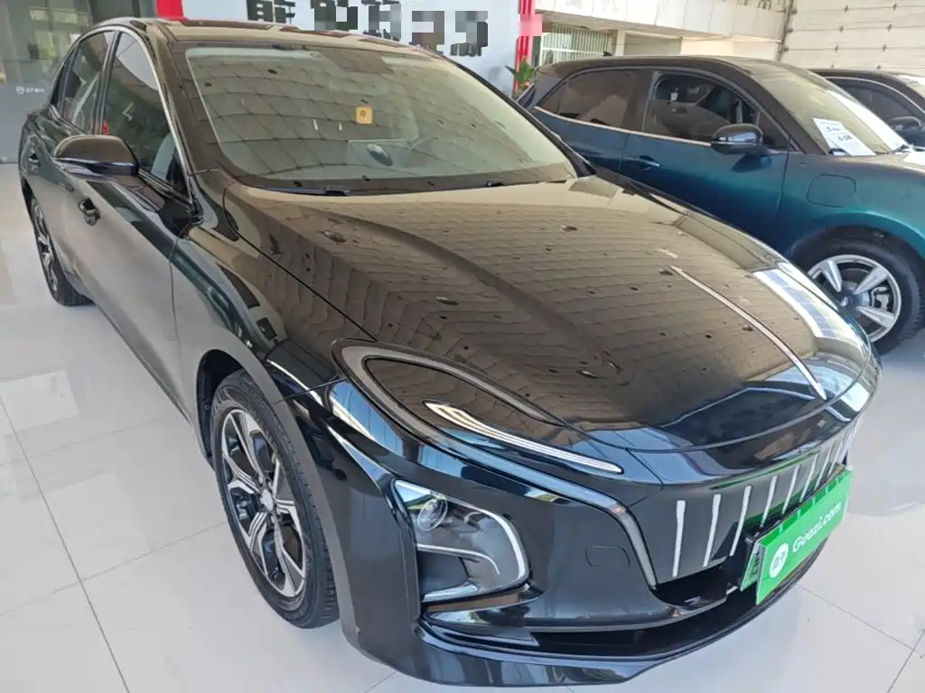 Hongqi Hongqi E-QM5 — миниатюра 4