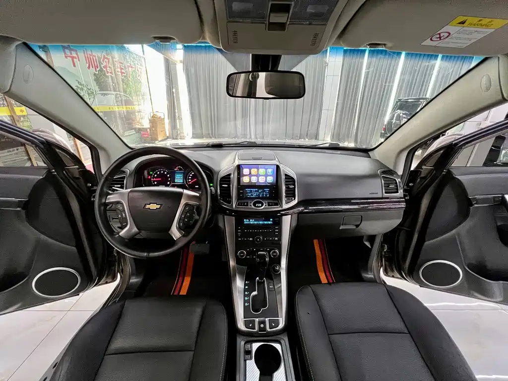 Chevrolet Captiva — миниатюра 16