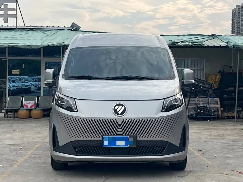 Foton Туяно Гранд V — миниатюра 2