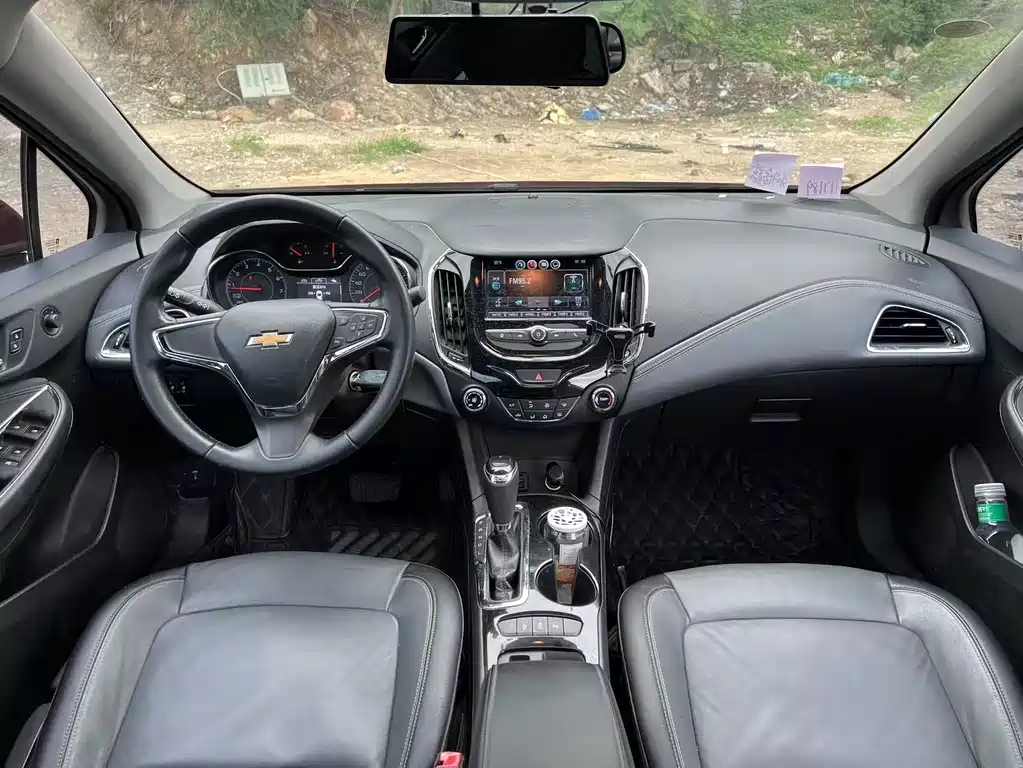 Chevrolet Cruze — миниатюра 7