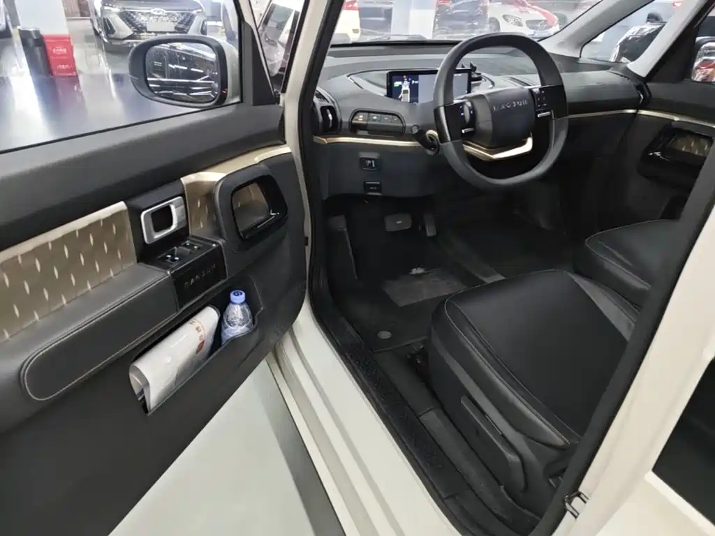 Baojun KiWi EV — миниатюра 16