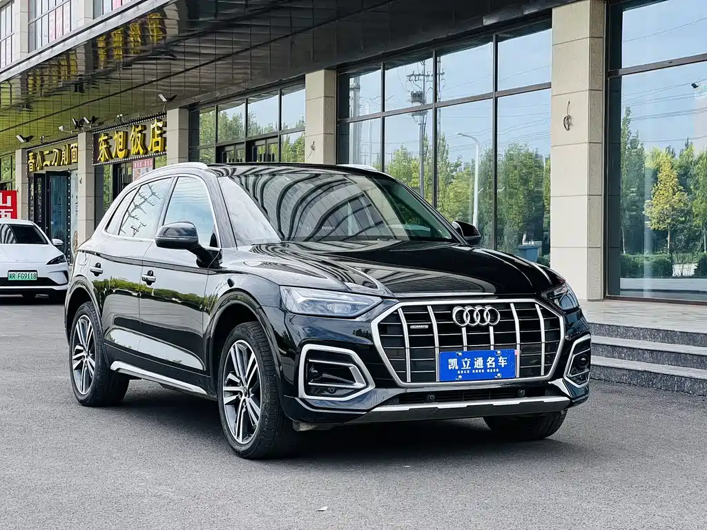 Audi Q5L — миниатюра 3