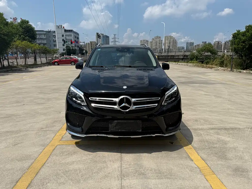 Mercedes-Benz GLE 2016