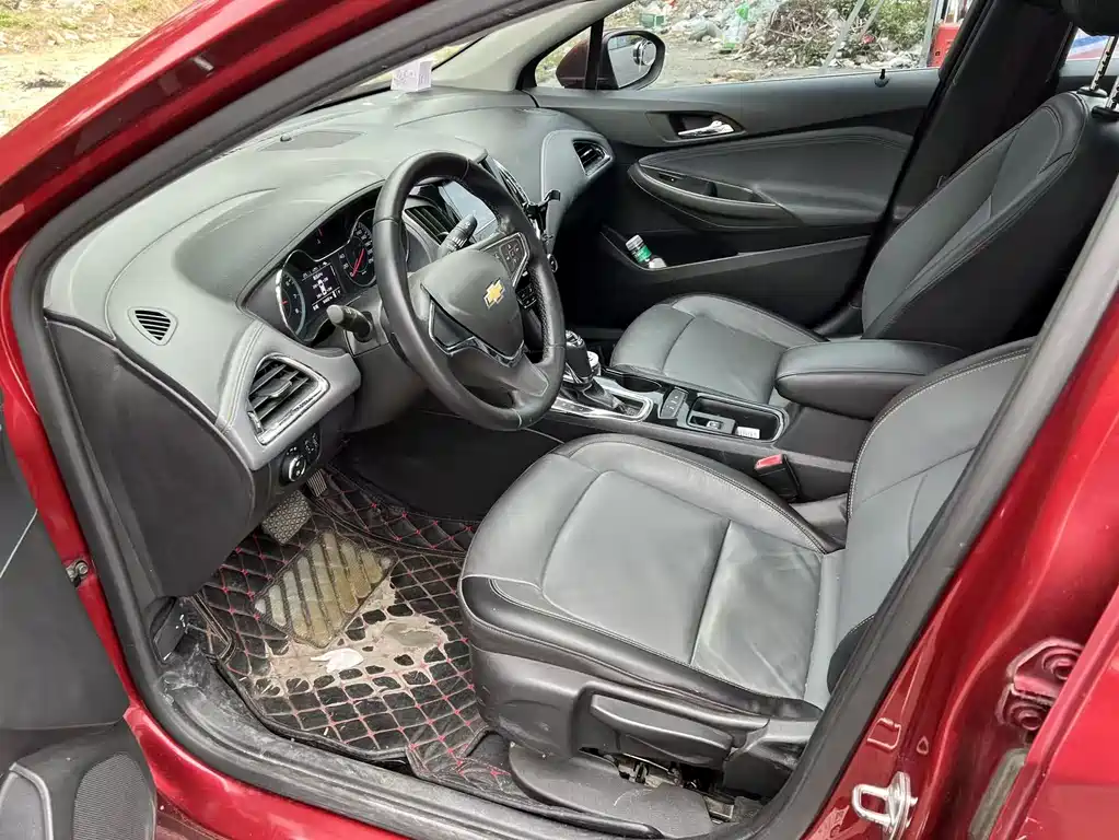 Chevrolet Cruze — миниатюра 8