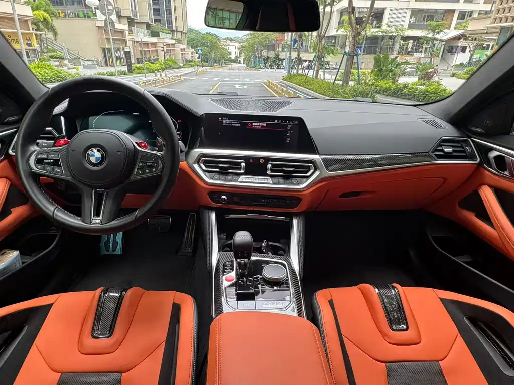 BMW M4 — миниатюра 6