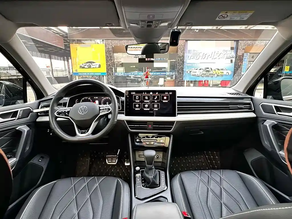 Volkswagen Tiguan L — миниатюра 4