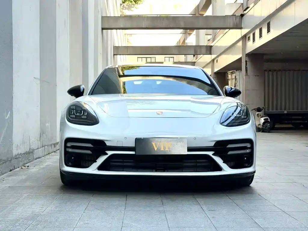 Porsche Panamera — миниатюра 3