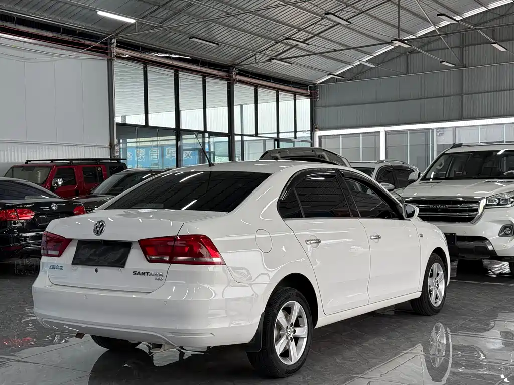 Volkswagen Santana — миниатюра 9