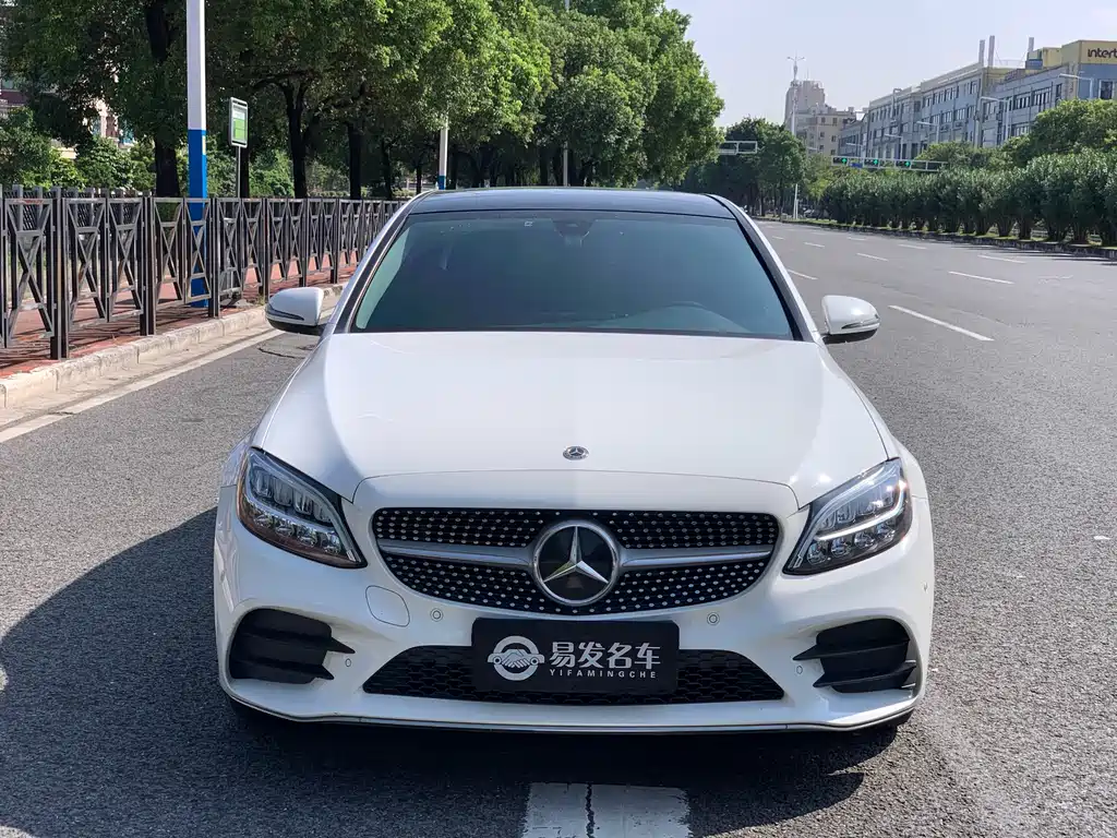 Mercedes-Benz C-Class 2021