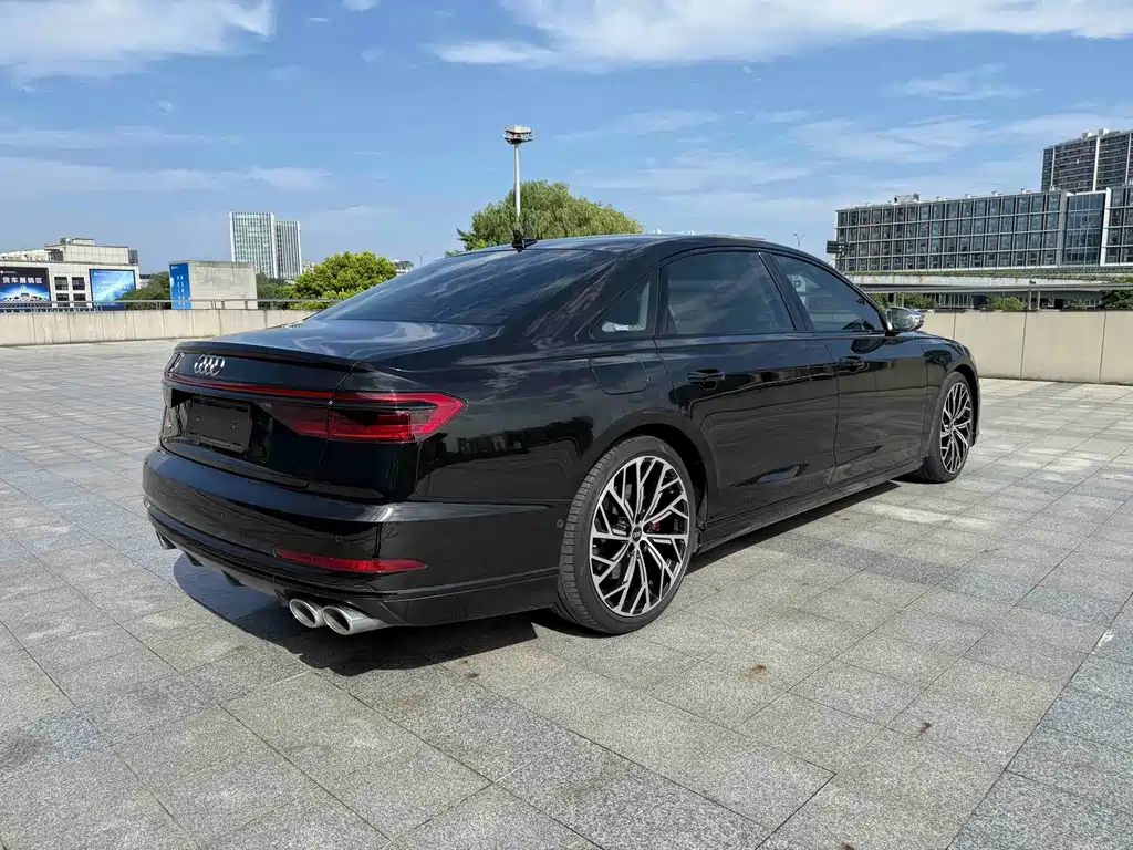 Audi S8 — миниатюра 20