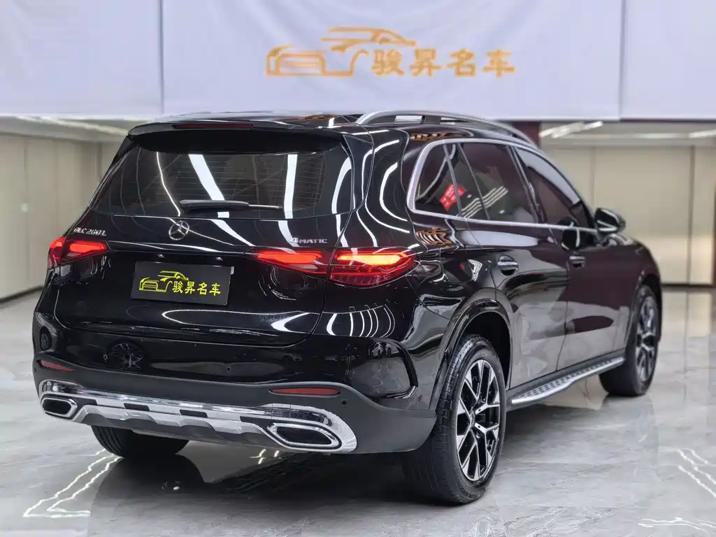 Mercedes-Benz GLC 2023 GLC 260 L 4MATIC Luxury 7 мест