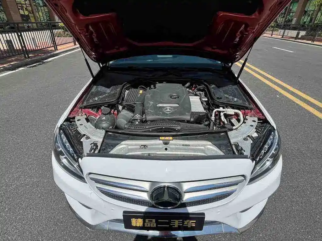 Mercedes-Benz C-Class — миниатюра 15