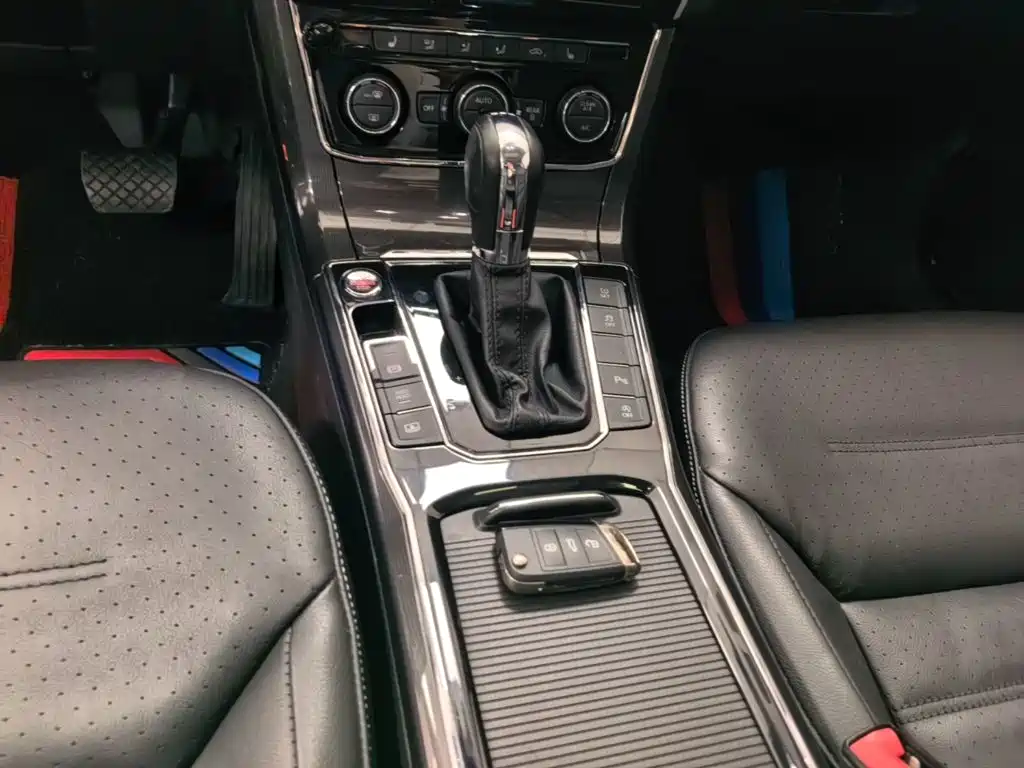 Volkswagen Passat — миниатюра 14