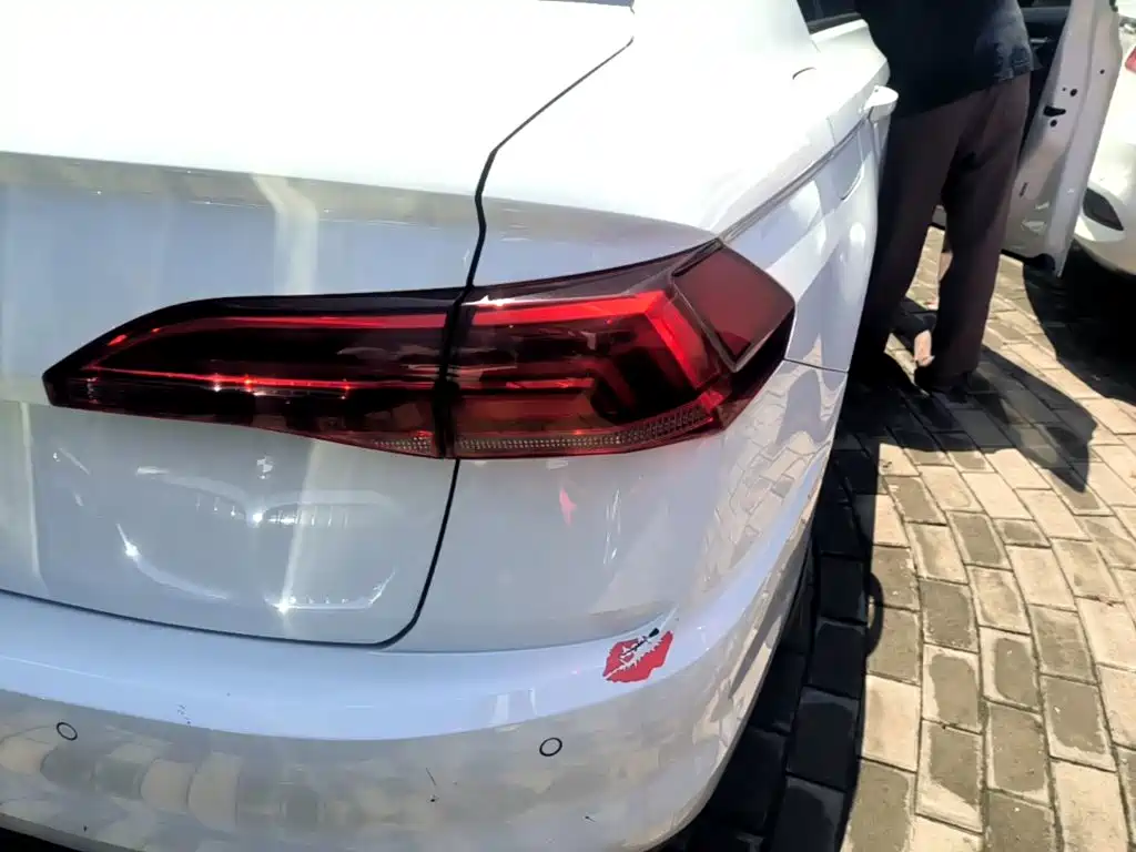 Volkswagen Bora — миниатюра 24