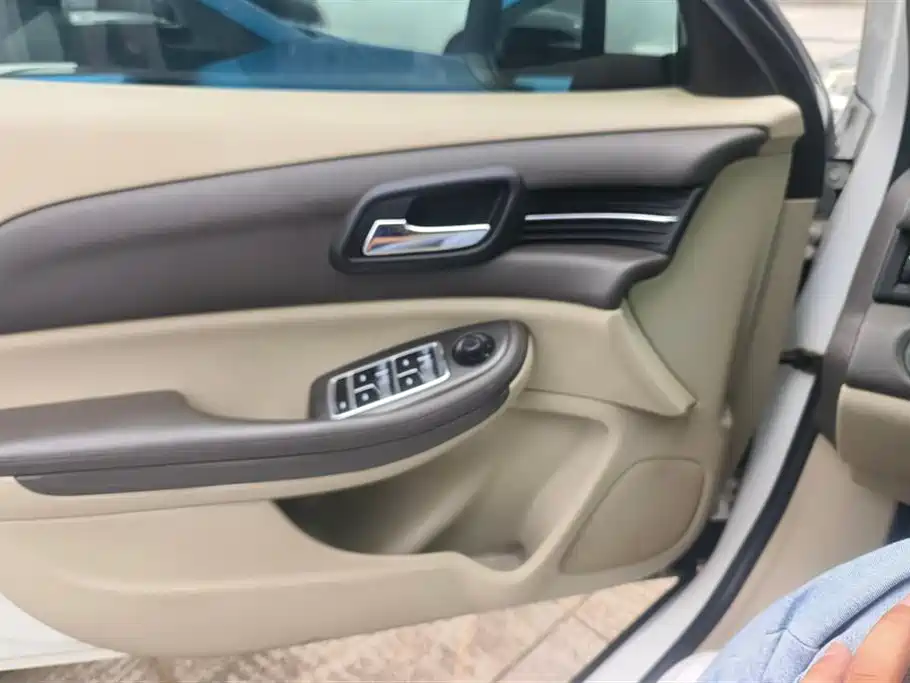 Chevrolet Malibu 2014 2.0L AT Comfort