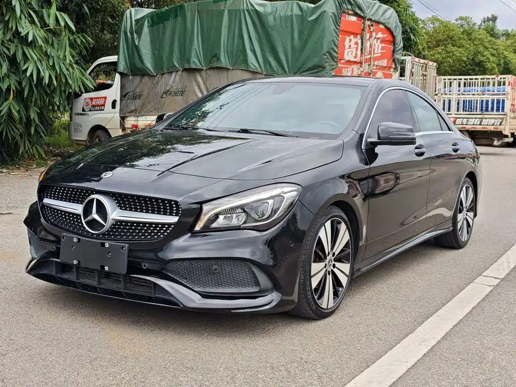 Mercedes-Benz CLA (Import)