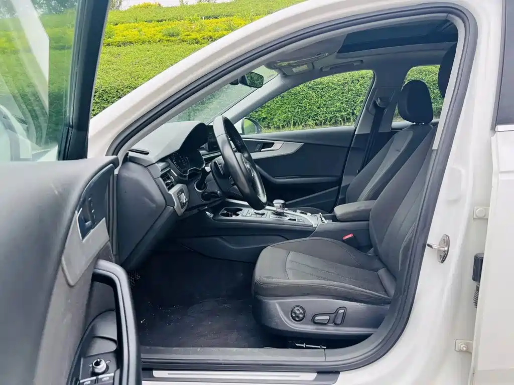 Audi A4L — миниатюра 4