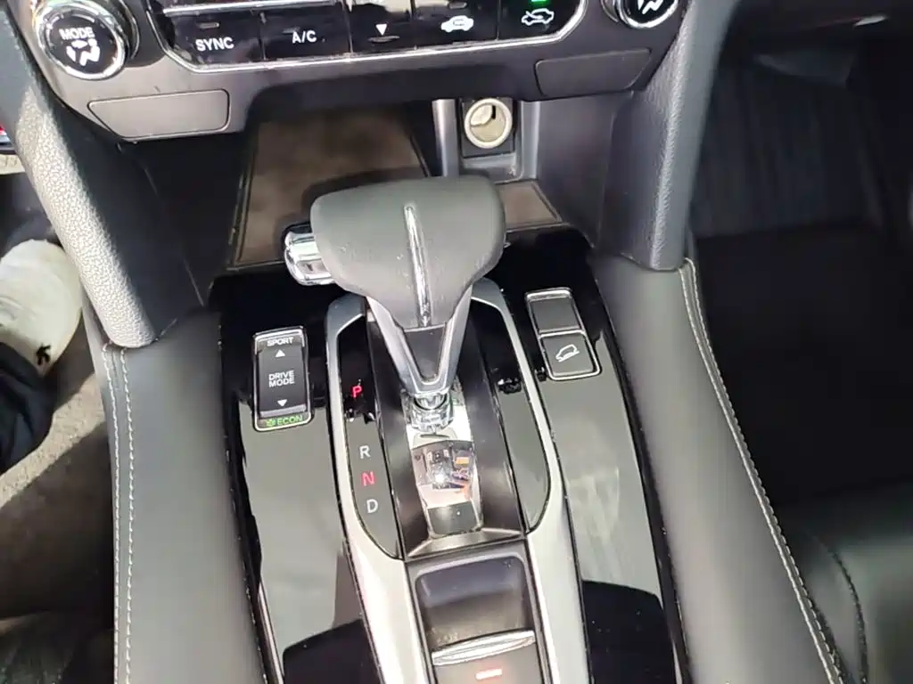 Honda UR-V — миниатюра 14
