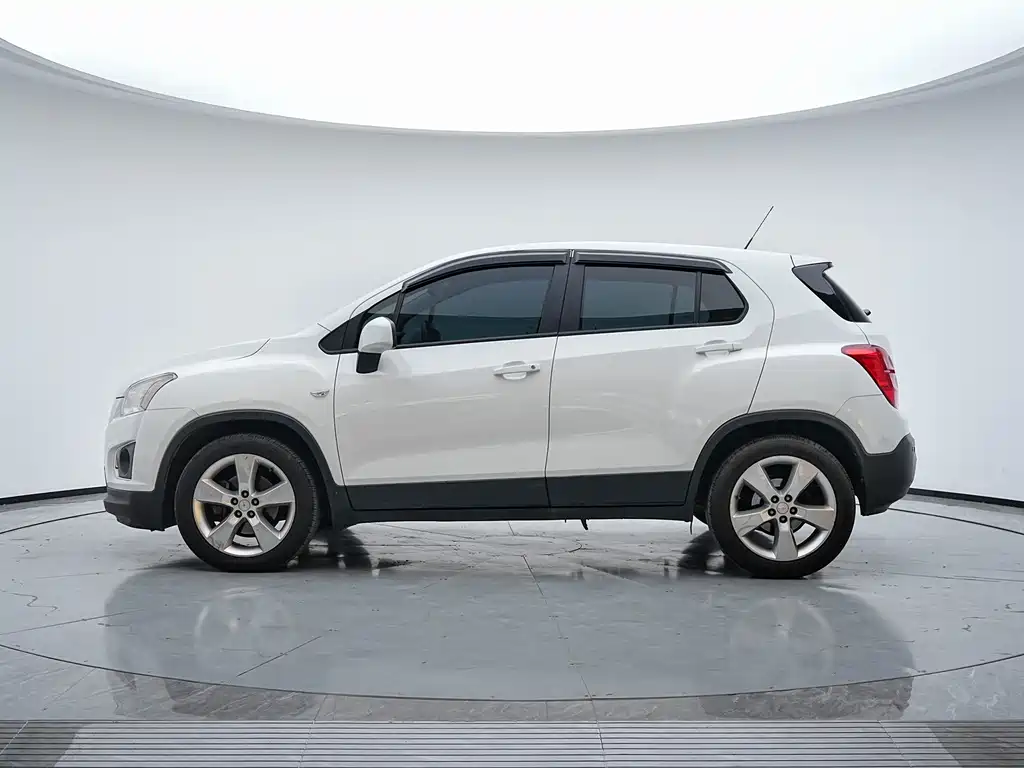 Chevrolet Trax — миниатюра 11