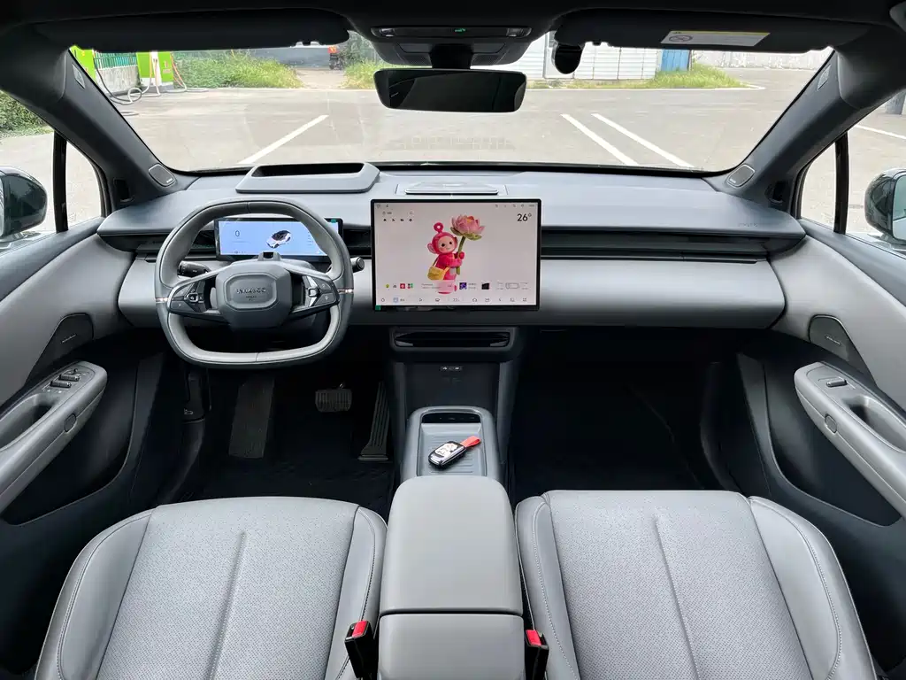 Lynk & Co Z20 — миниатюра 9