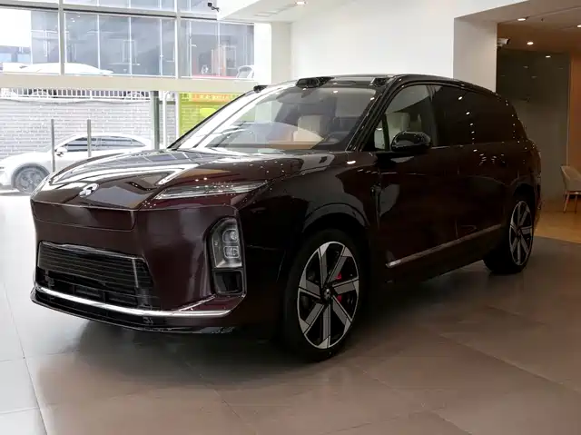 2026 Nio ES8