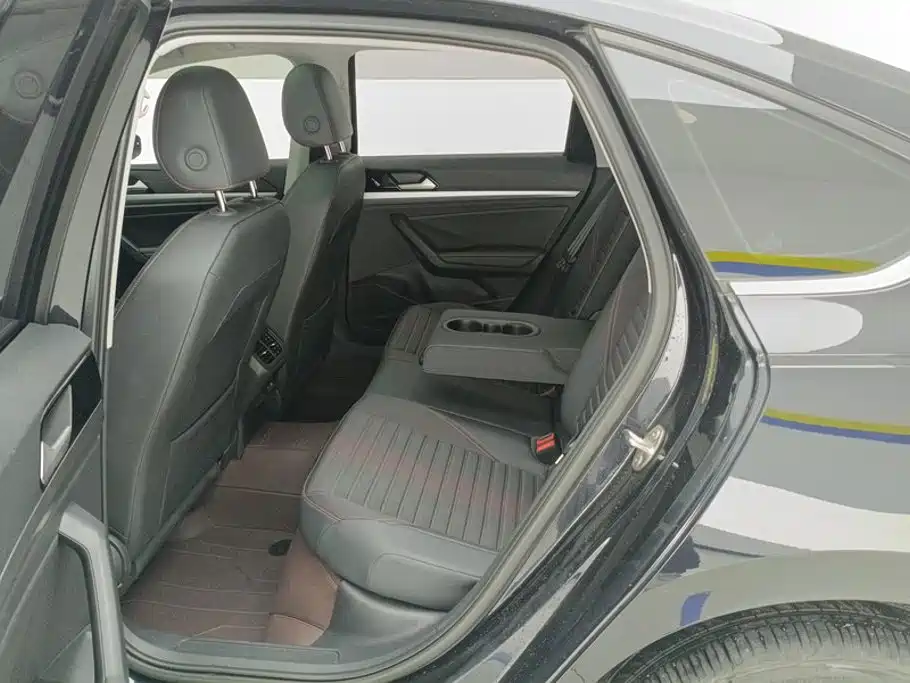 Volkswagen Lavida — миниатюра 11
