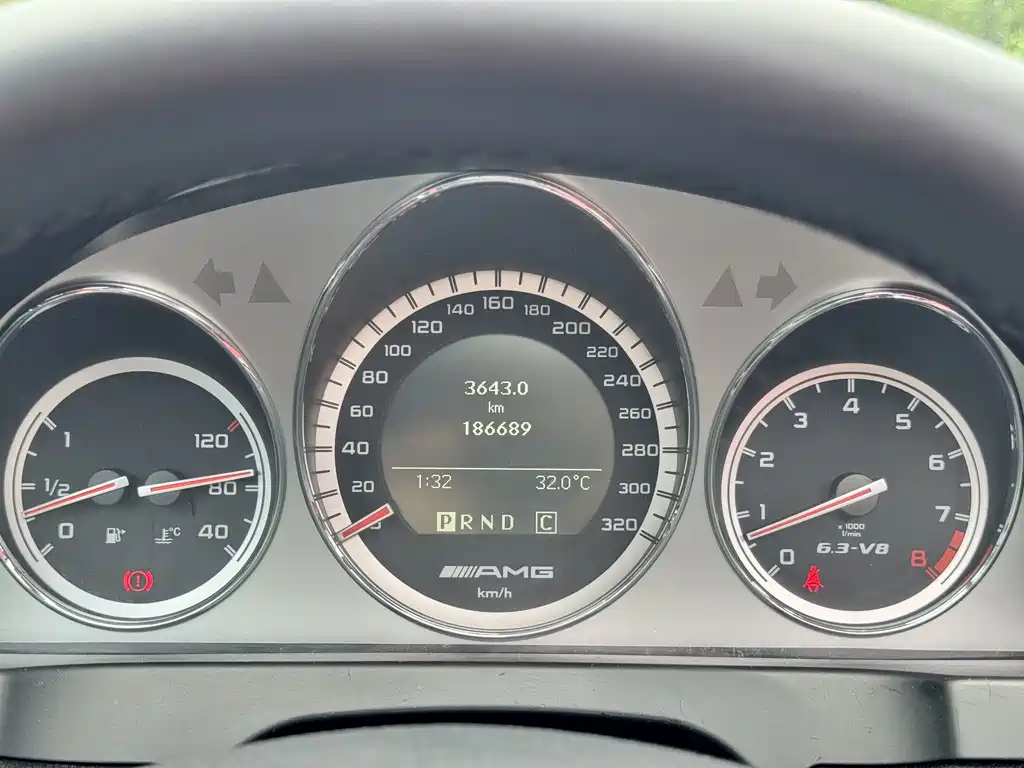 Mercedes-Benz C-Class AMG — миниатюра 12