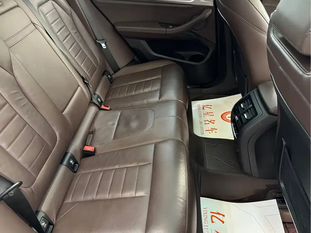 BMW X3 — миниатюра 9