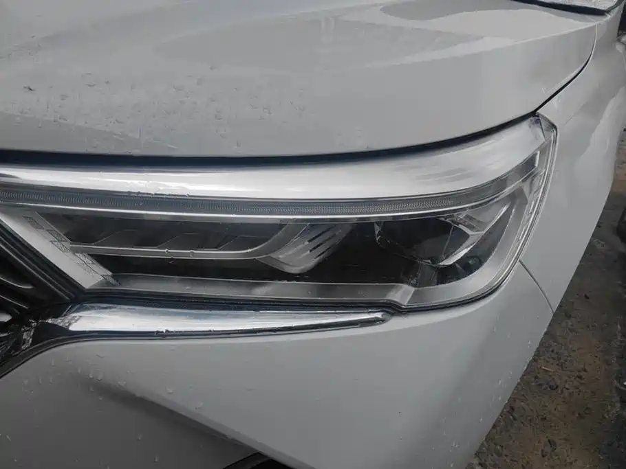 Haval M6 — миниатюра 5