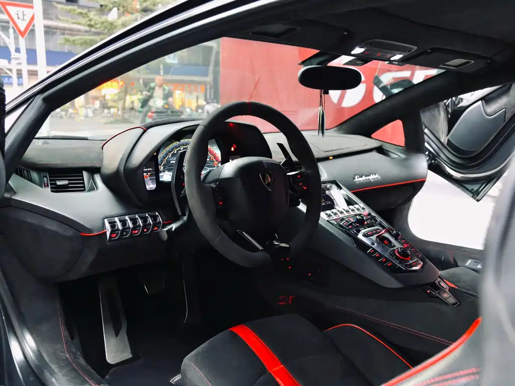 Lamborghini Aventador 2013 LP 700-4
