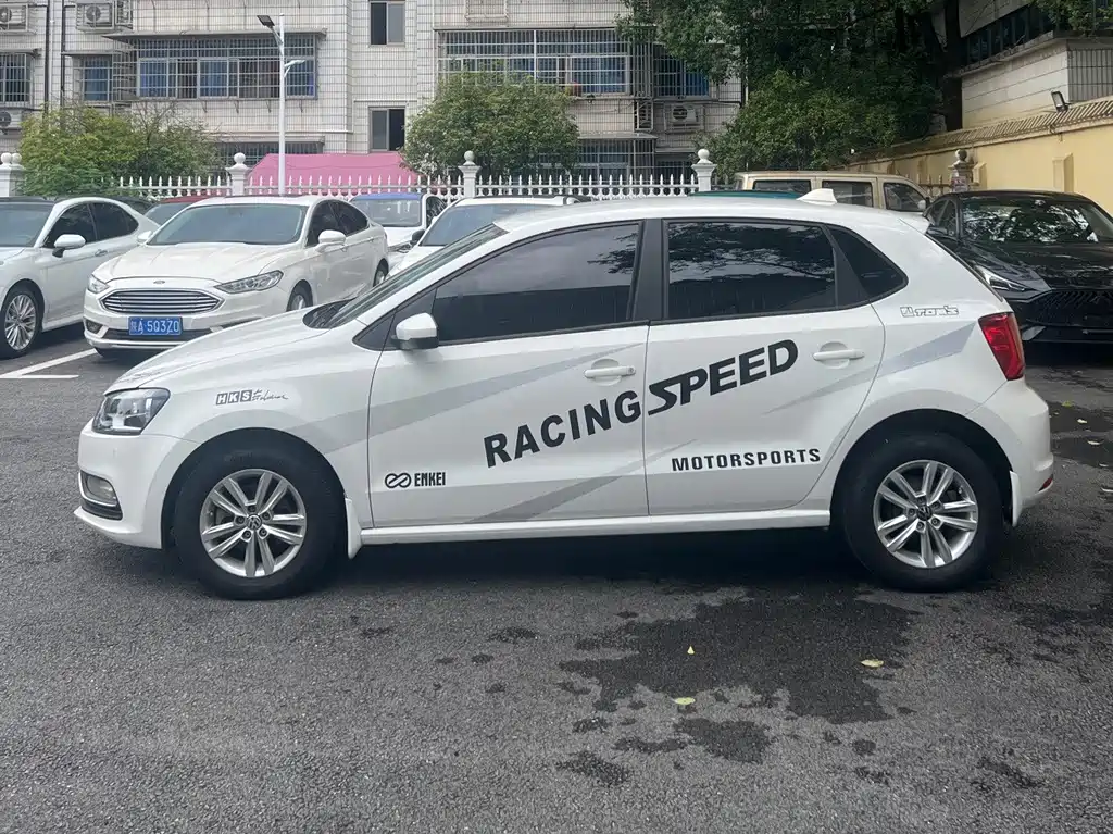 Volkswagen Polo — миниатюра 3