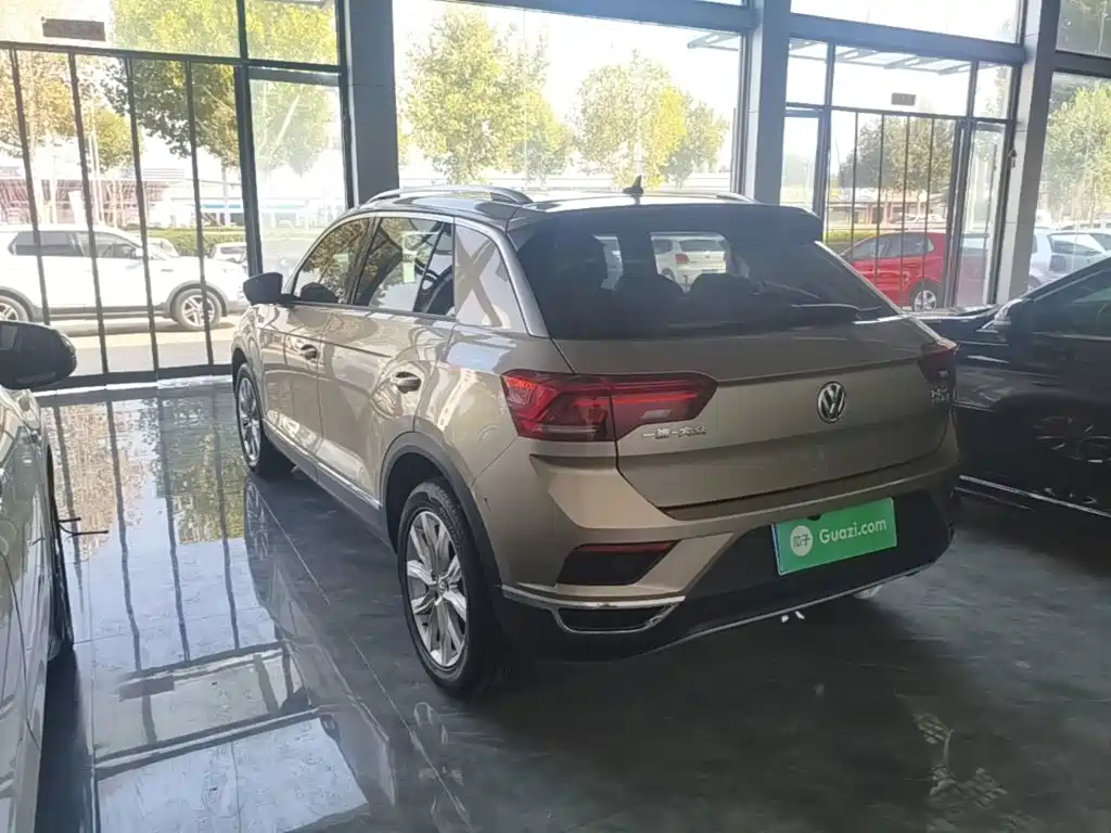 Volkswagen T-Roc — миниатюра 5