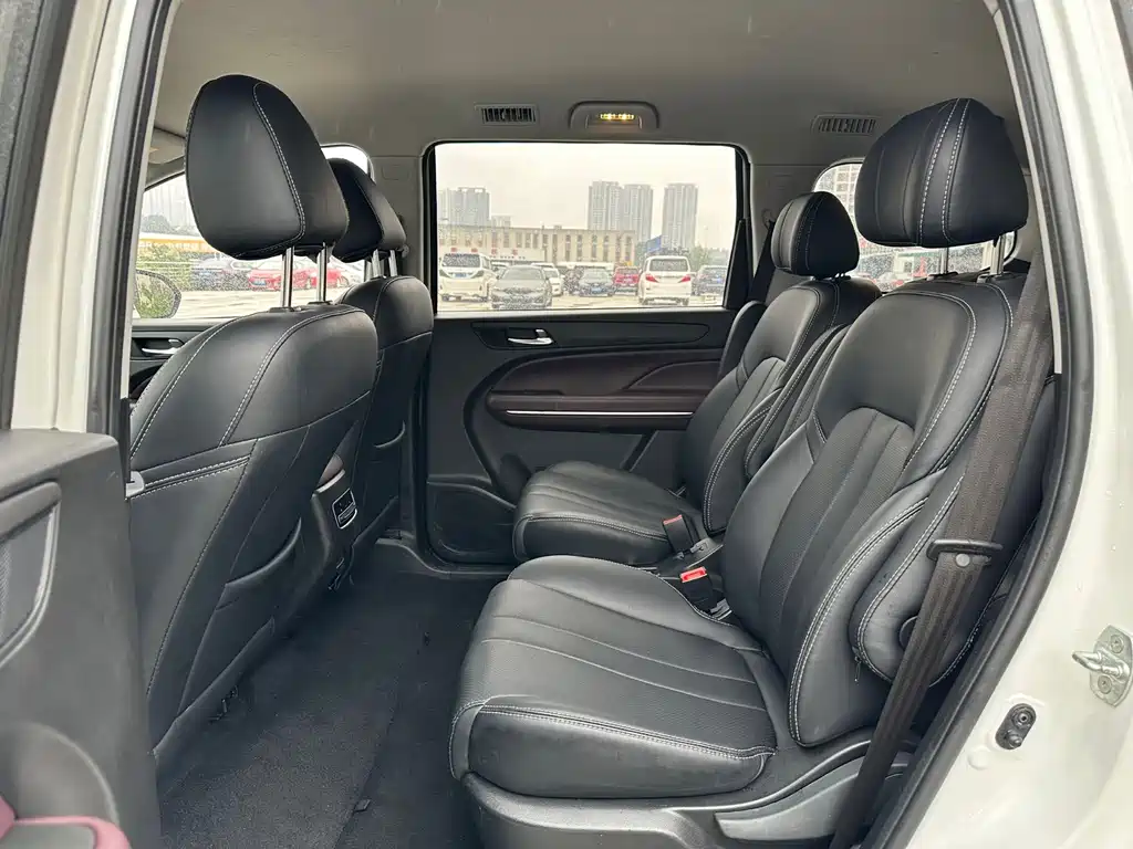 GAC Motor Trumpchi M6 — миниатюра 16