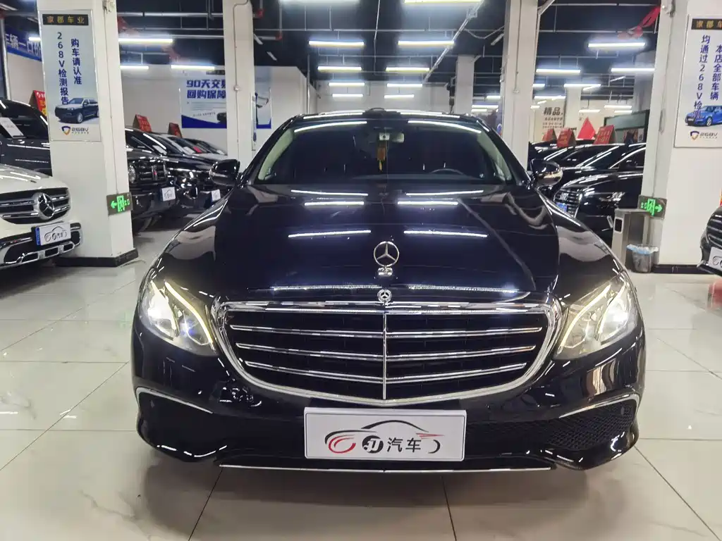 Mercedes-Benz E-Class — миниатюра 3