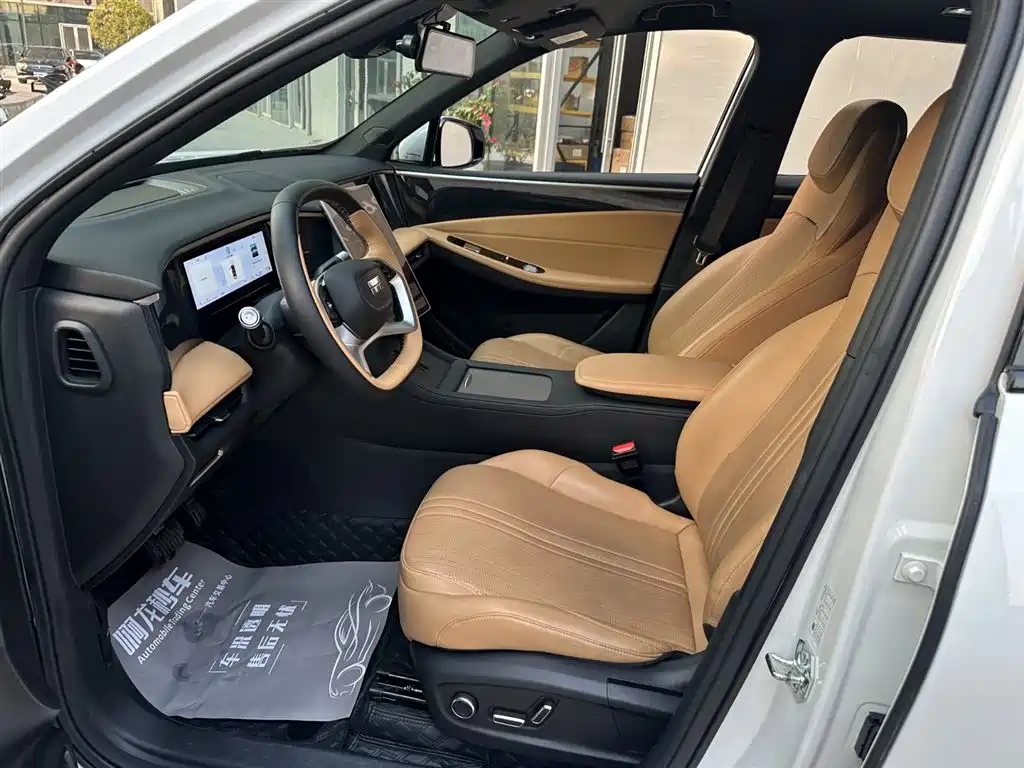 GEELY GALAXY GALAXY L7