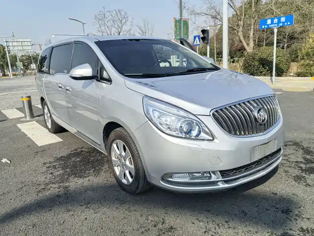 BUICK GL8