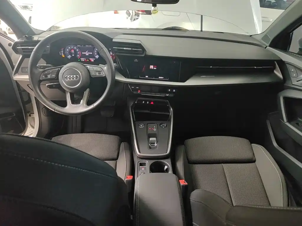 Audi A3 — миниатюра 10