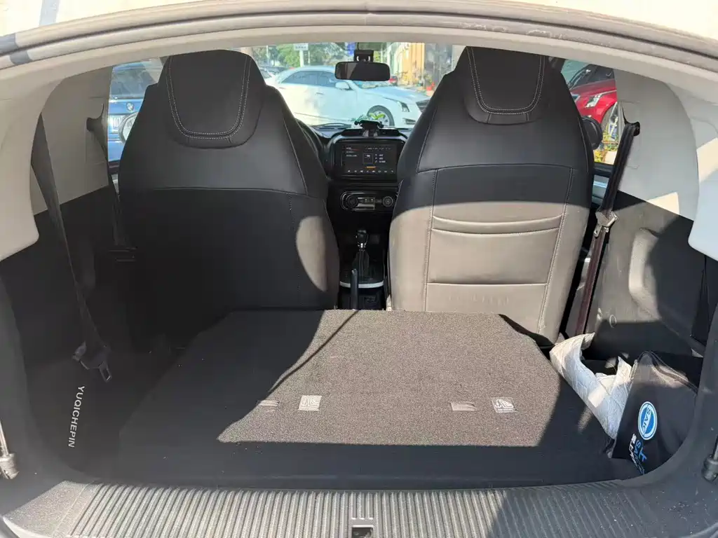 Roewe Clever — миниатюра 7