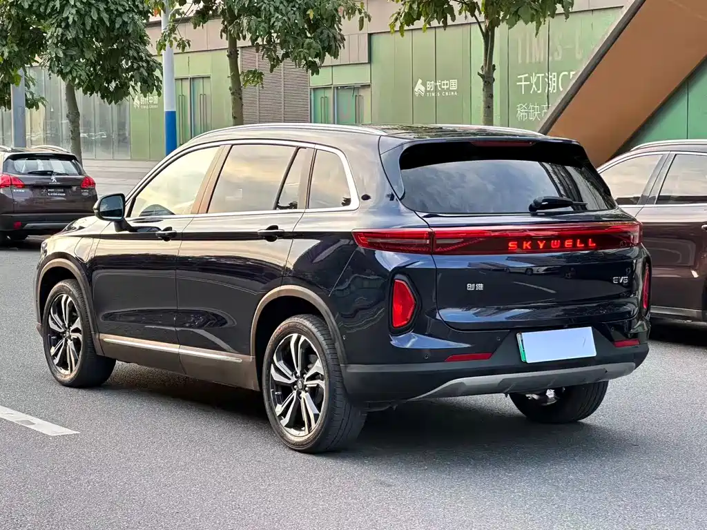 Skyworth EV6 — миниатюра 19