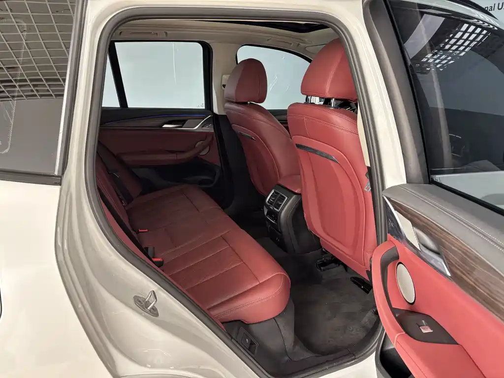 BMW X3 — миниатюра 23