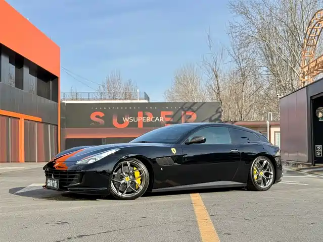 ferrari gtc4lusso