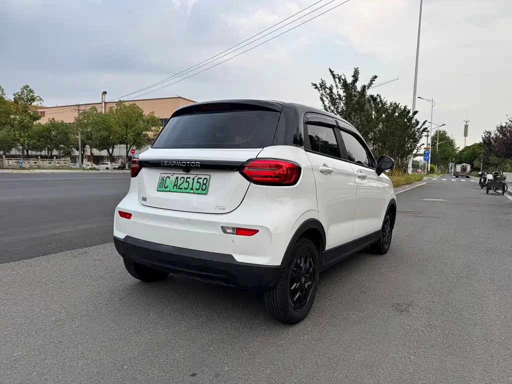 Leapmotor Leapmotor T03 — миниатюра 9